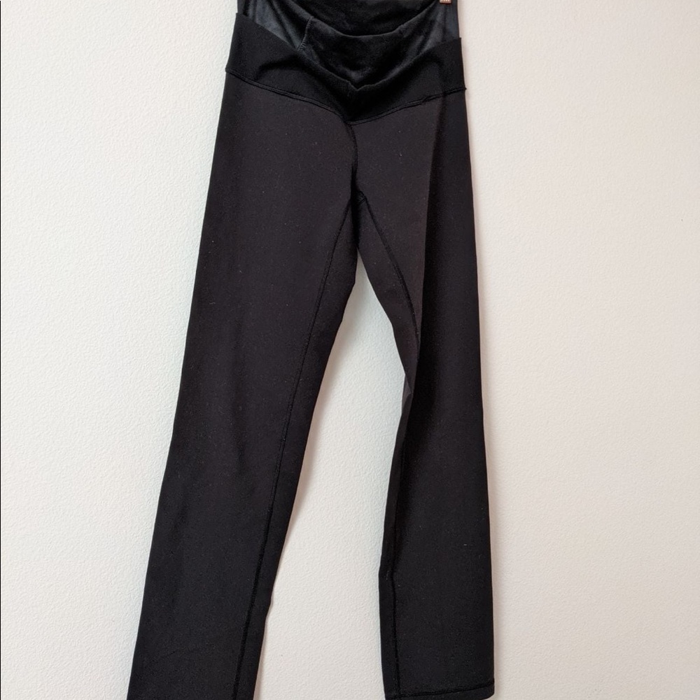 Lululemon double waistband black 8R - Picture 1 of 8